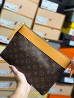 Louis Vuitton | Lv clutch bag | Back View | yiodesigner.co.uk