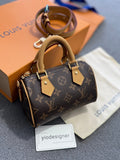 Louis Vuitton | Lv woman bag mini | Front View | yiodesigner.co.uk