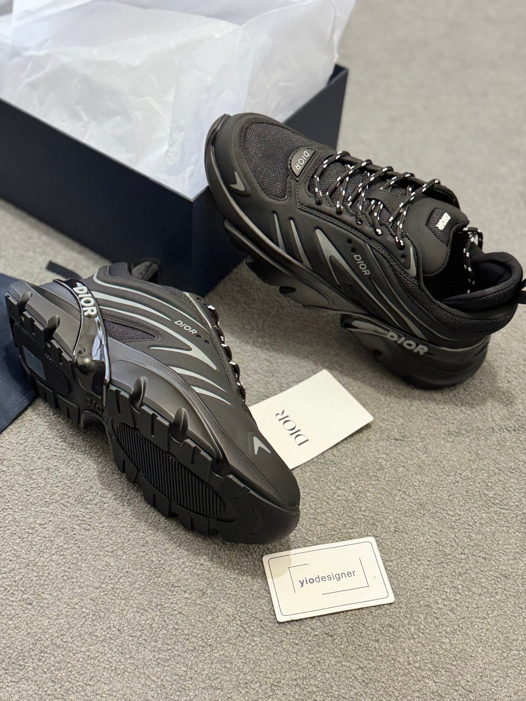 Dior | Dior B44 sneaker | View 9 | yiodesigner.co.uk