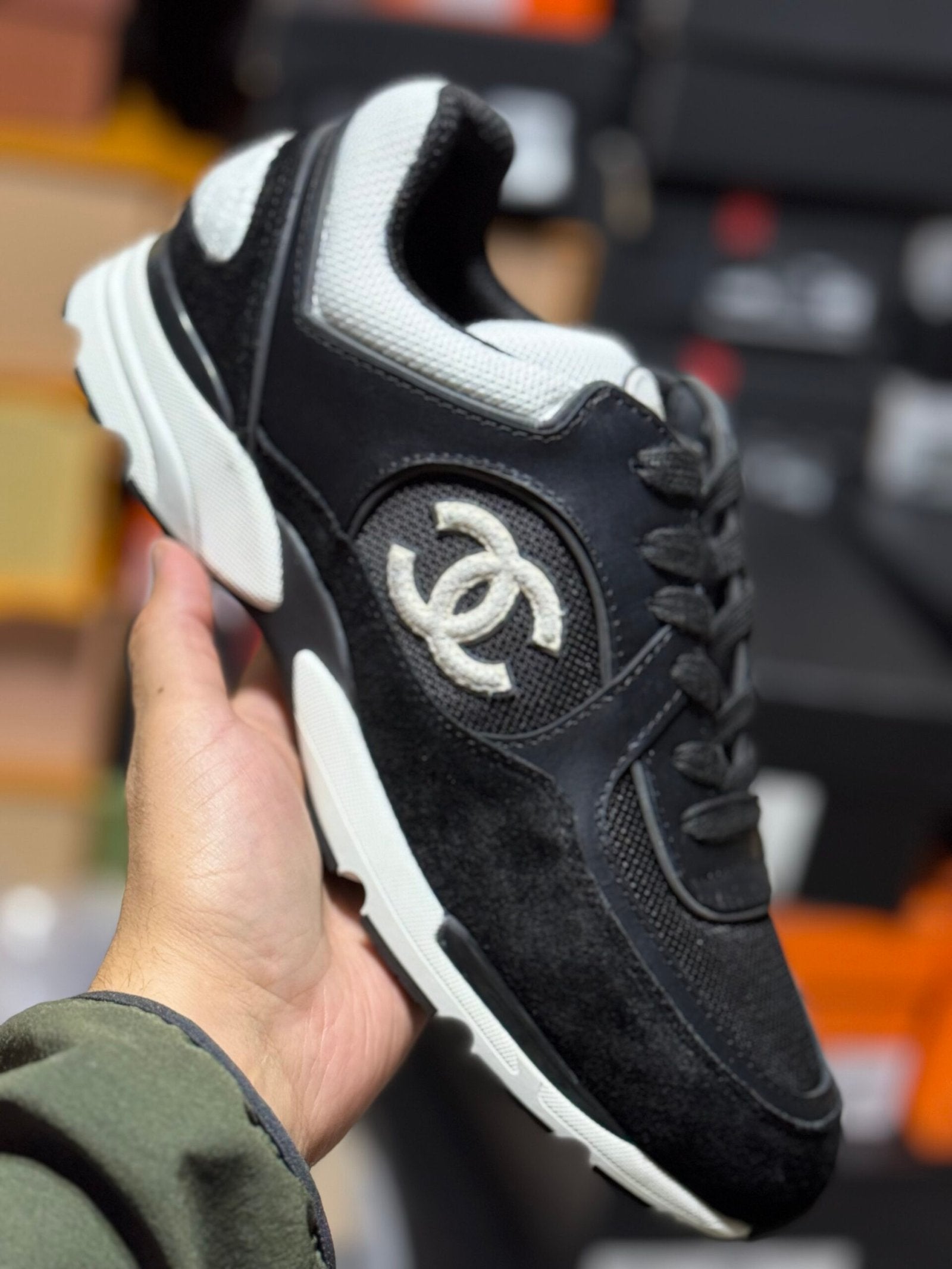 Chanel | Chanel sneaker | Size 9 | yiodesigner.co.uk