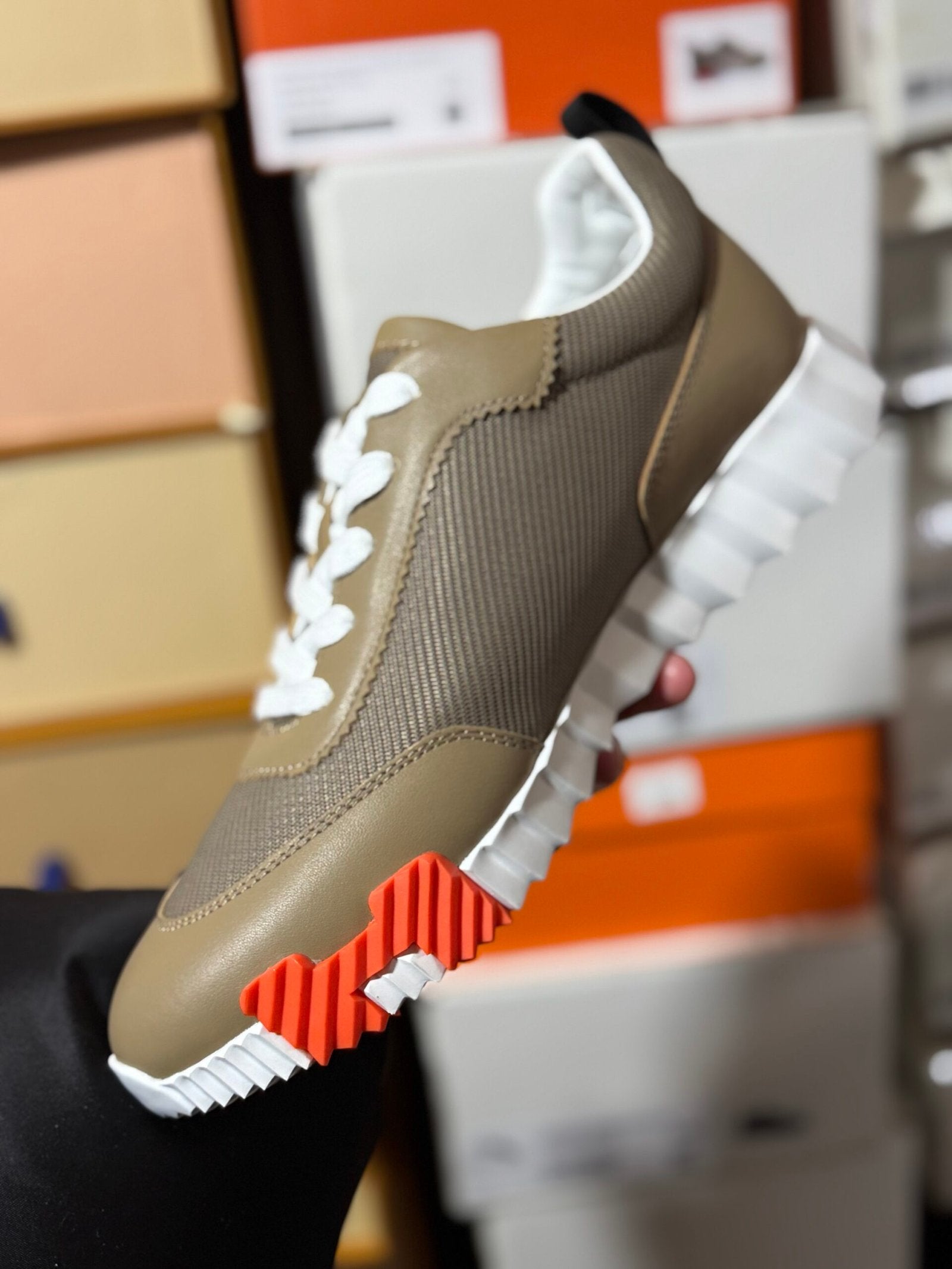 Hermes | Hermes sneaker | Back View | yiodesigner.co.uk