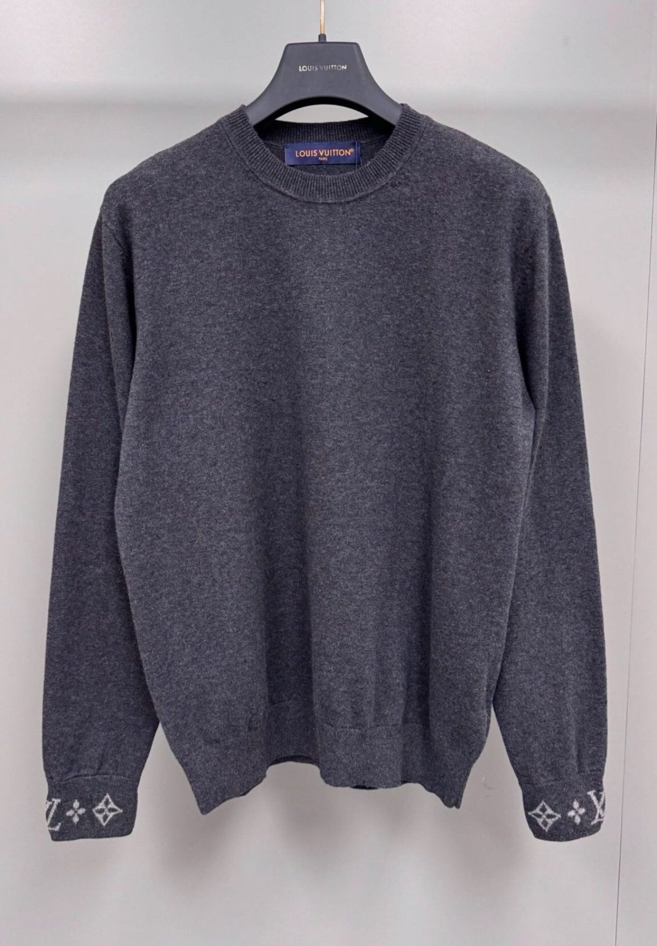 Louis Vuitton | LV Jumper | Size M | yiodesigner.co.uk