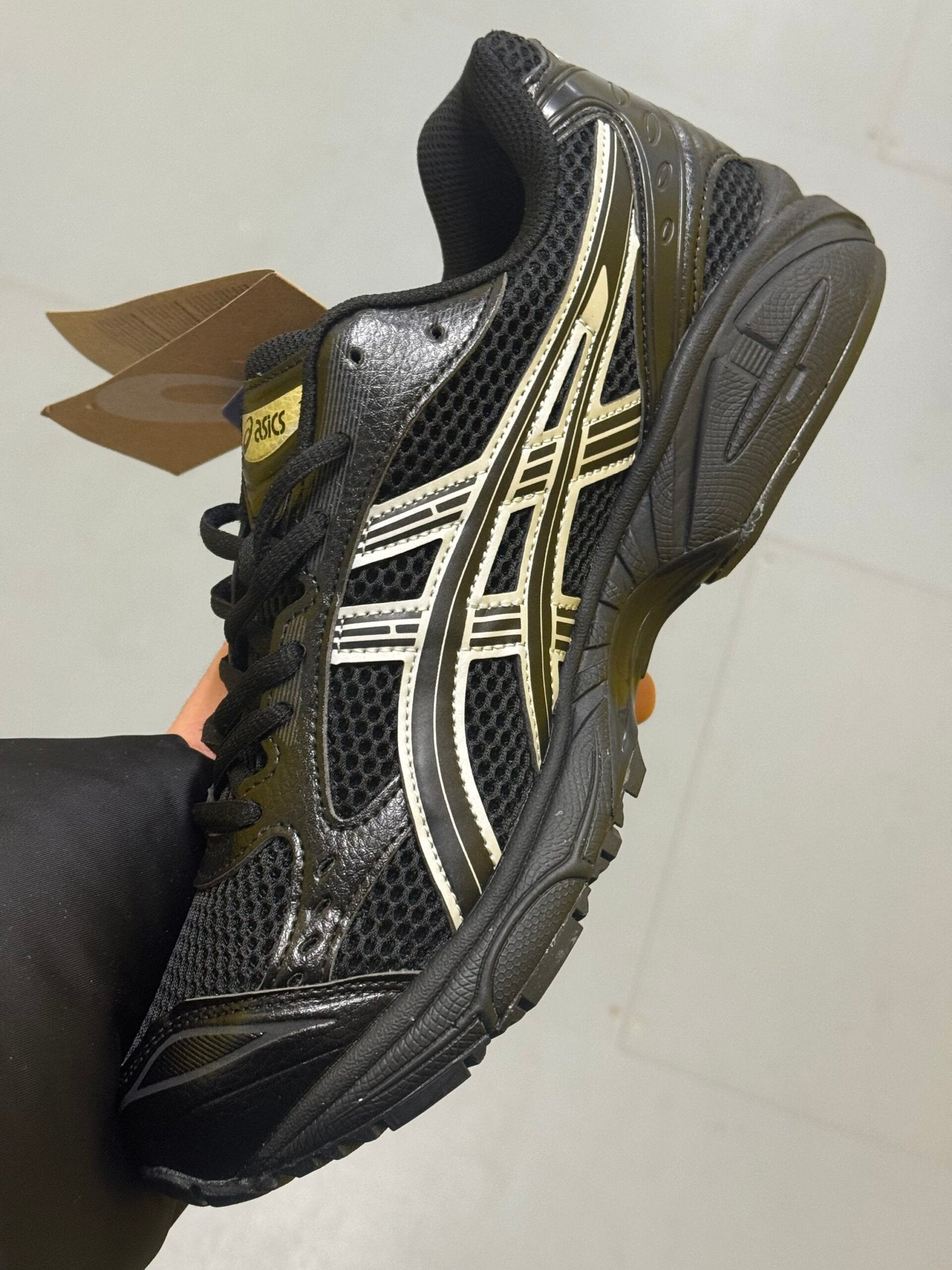 Asics | Asics sneaker | Detail Shot | yiodesigner.co.uk