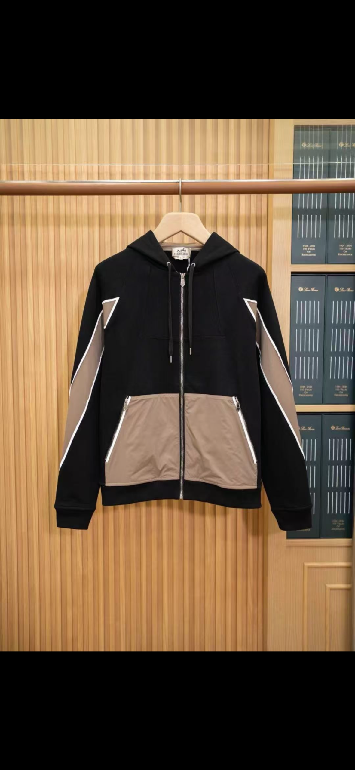 Hermes | Hermes tracksuit | Size M | Front View | yiodesigner.co.uk