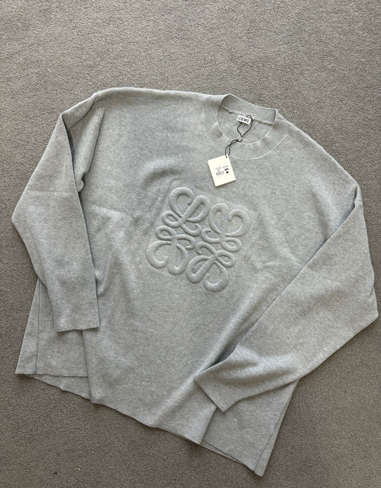 Loewe | Loewe jumper | Size XL | yiodesigner.co.uk