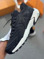 Louis Vuitton | Lv sneaker | View 9 | yiodesigner.co.uk