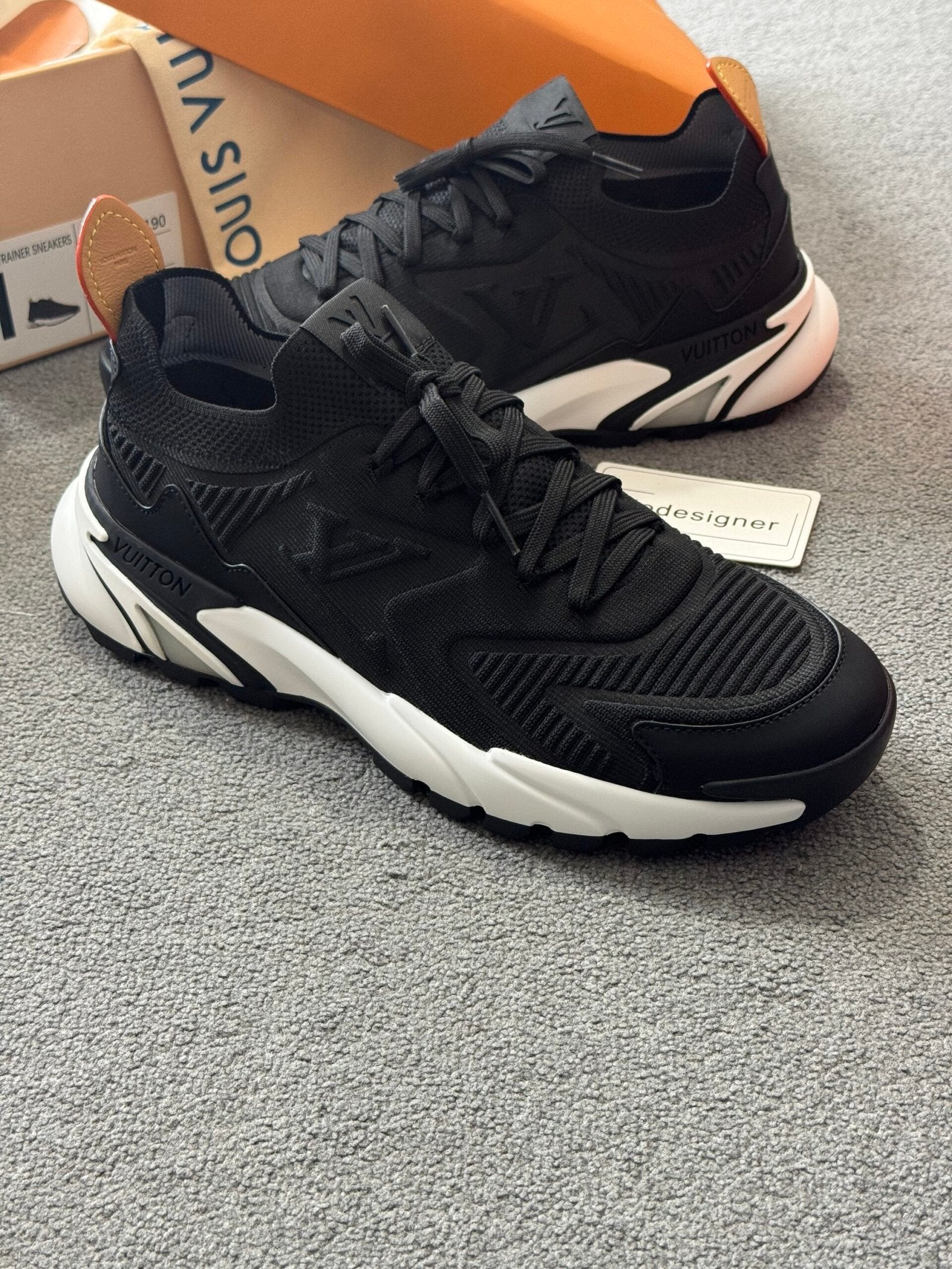 Louis Vuitton | Lv sneaker | View 10 | yiodesigner.co.uk
