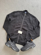 Louis Vuitton | Lv jumper (full zip ) | Size M | yiodesigner.co.uk