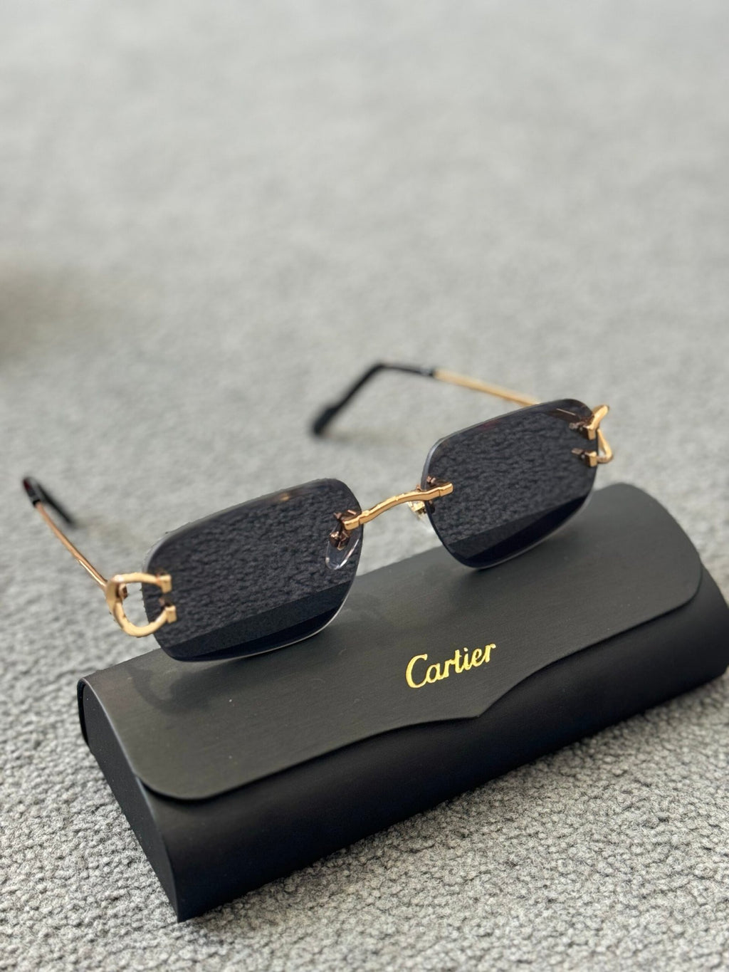 Cartier | Cartier sunglasses | Side View | yiodesigner.co.uk