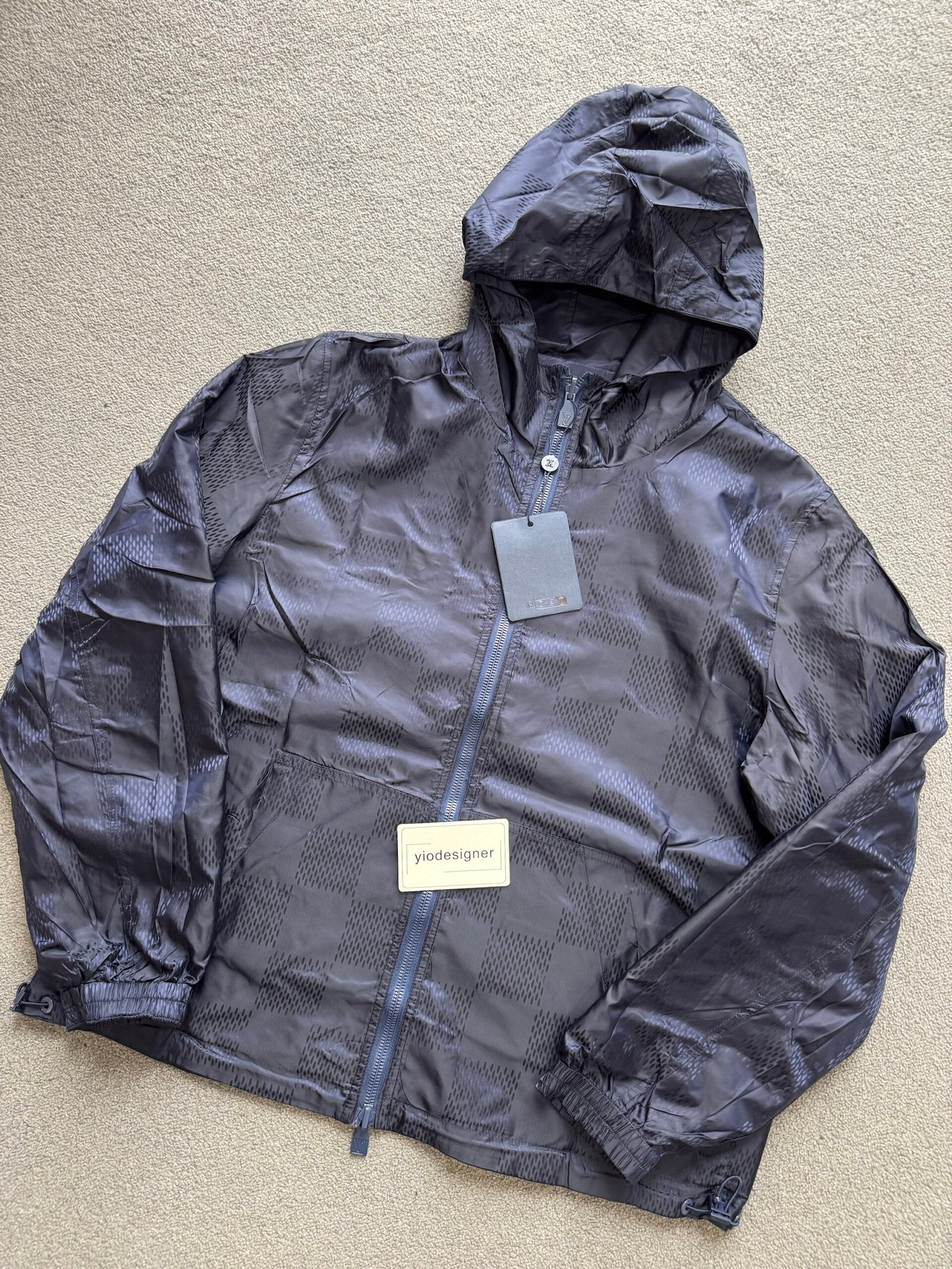 Louis Vuitton | Lv windbreaker | Close-Up | yiodesigner.co.uk