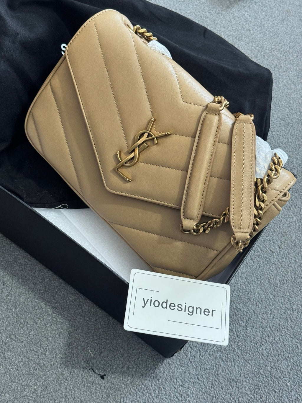 Saint Laurent | Ysl bag meduim | Front View | yiodesigner.co.uk