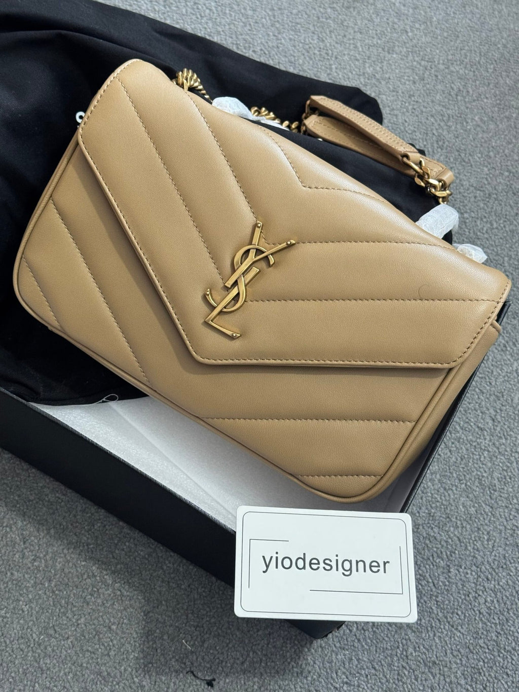 Saint Laurent | Ysl bag meduim | Side View | yiodesigner.co.uk