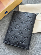 Louis Vuitton | Lv wallet | Front View | yiodesigner.co.uk