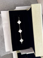 Valentino | Van Cleef bracelet | Size 19 | Front View | yiodesigner.co.uk