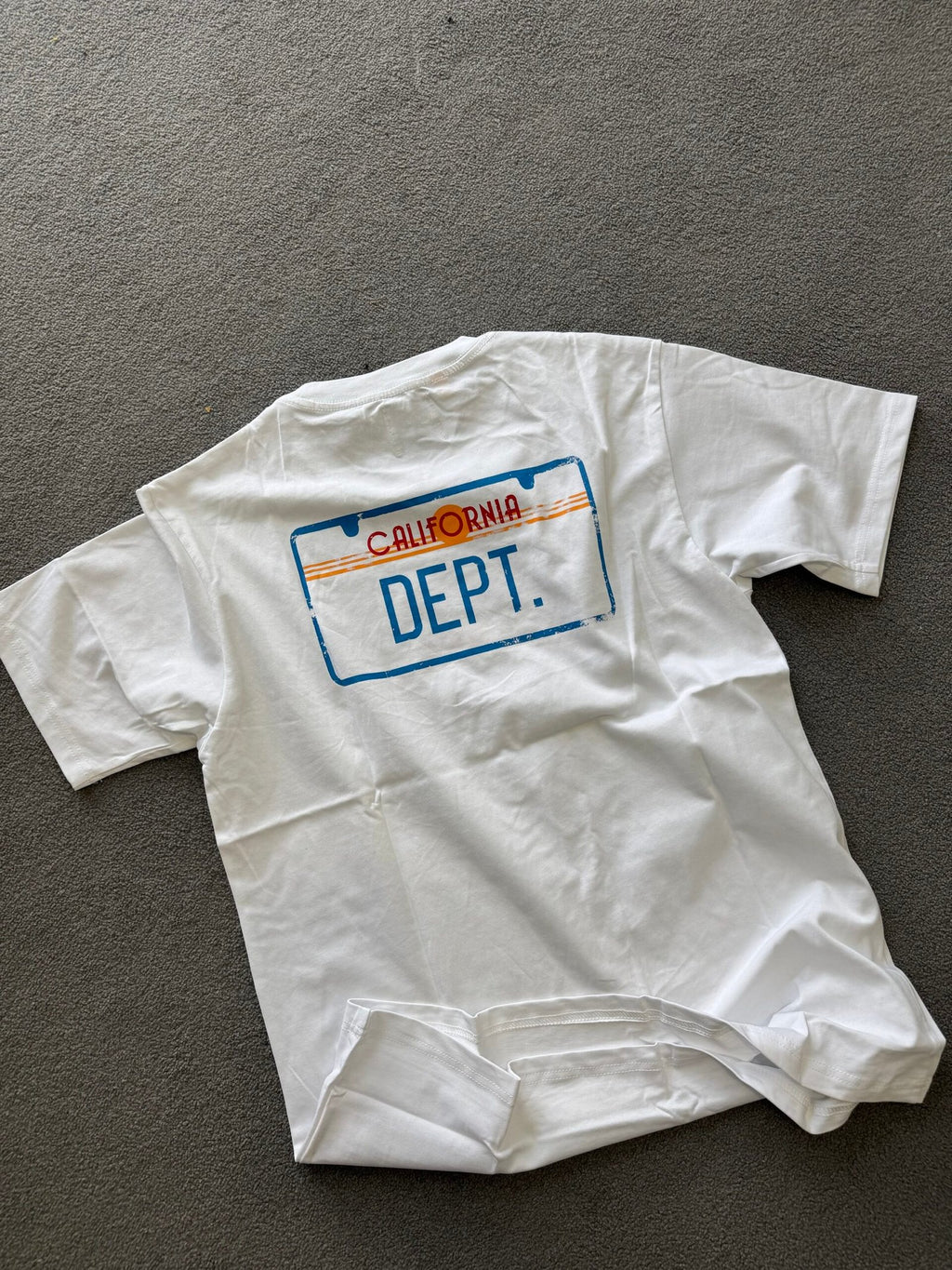Gallery Dept | Gallery dept t-shirt | Close-Up | yiodesigner.co.uk
