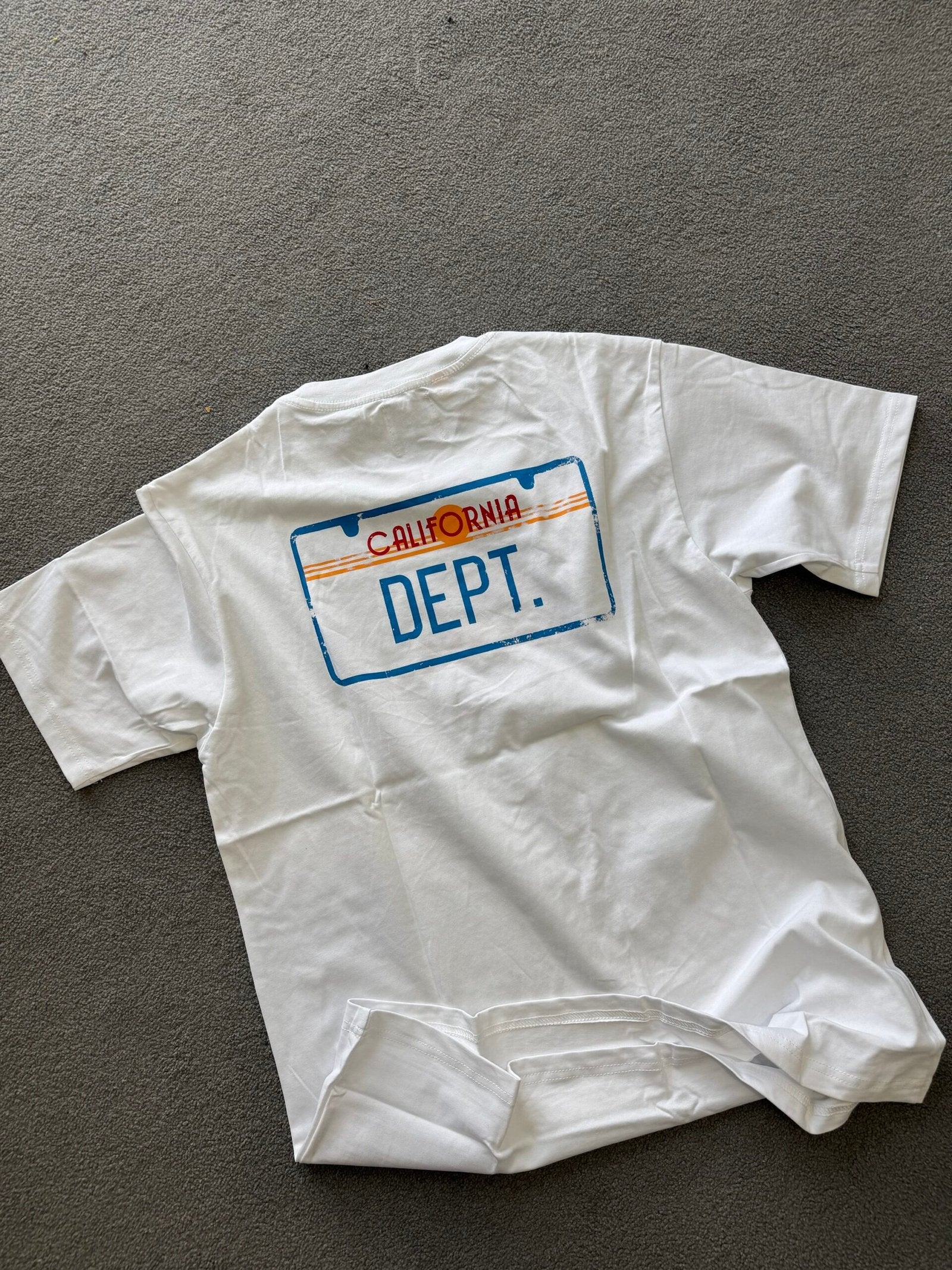 Gallery Dept | Gallery dept t-shirt | Close-Up | yiodesigner.co.uk
