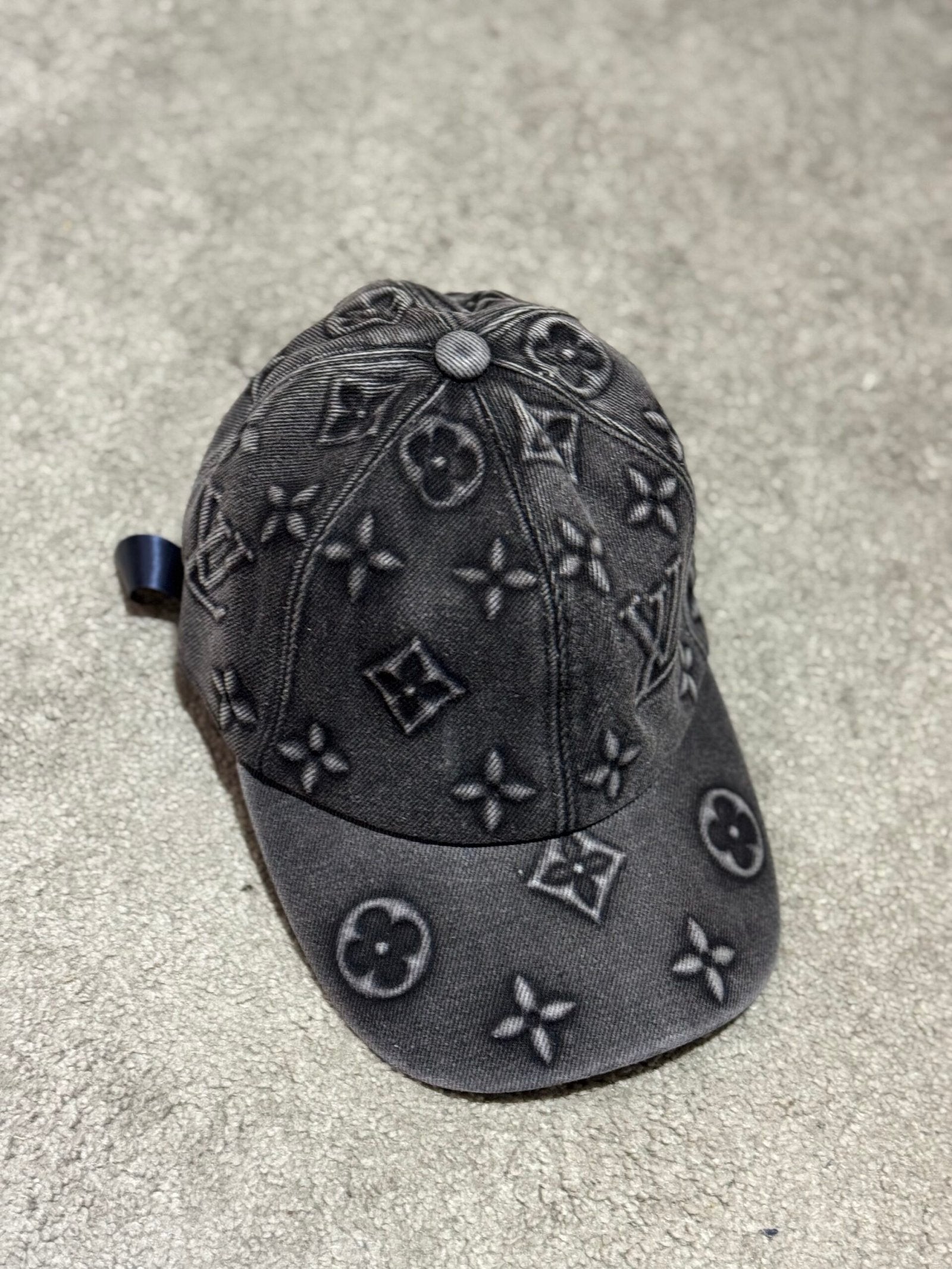 Louis Vuitton | Lv cap | yiodesigner.co.uk