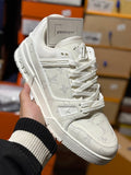 Louis Vuitton | Lv sneaker | Size 9.5 | Side View | yiodesigner.co.uk