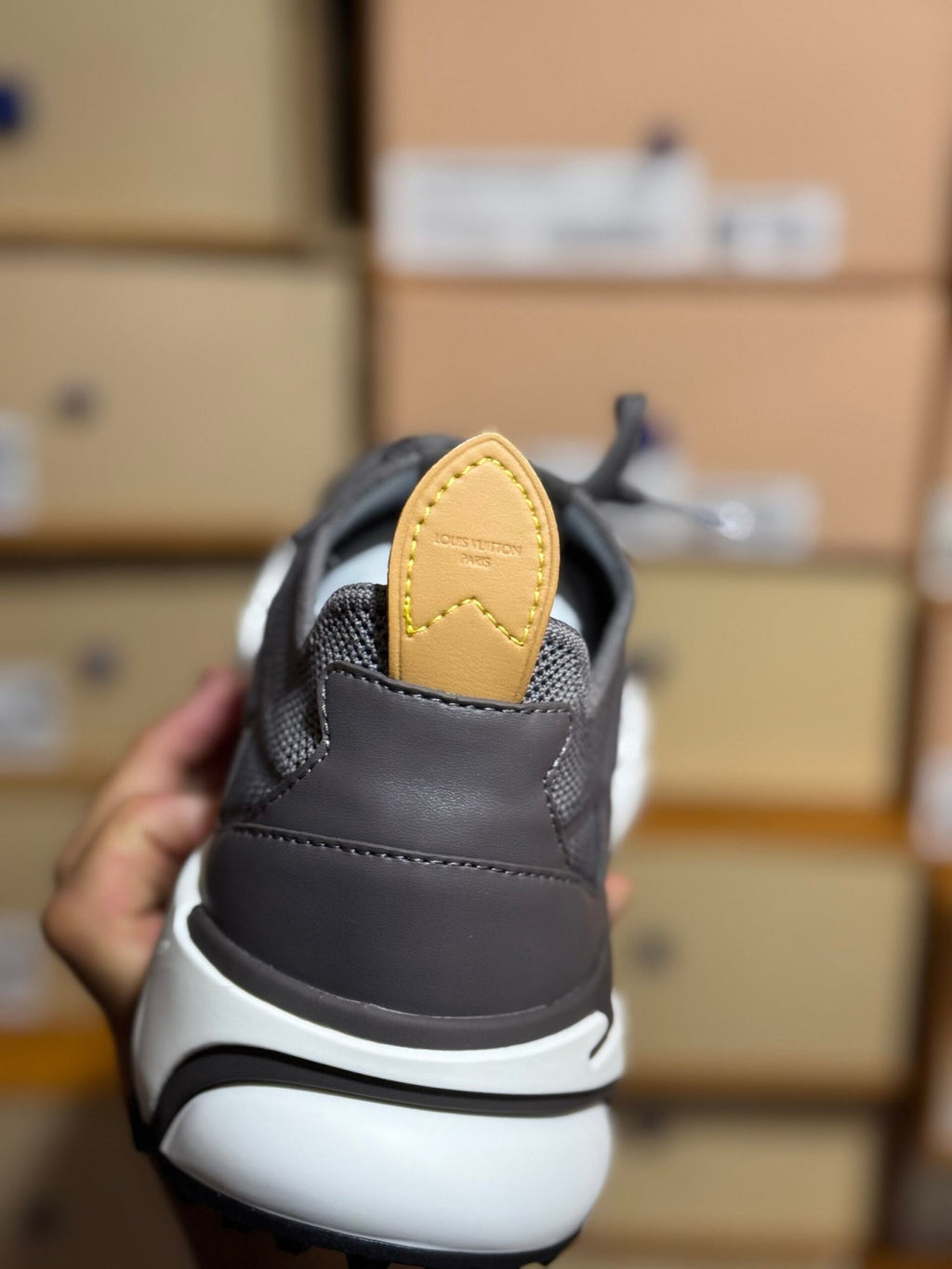 Louis Vuitton | Lv sneaker grey | View 9 | yiodesigner.co.uk