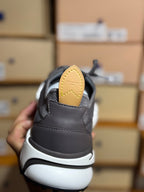 Louis Vuitton | Lv sneaker grey | View 9 | yiodesigner.co.uk