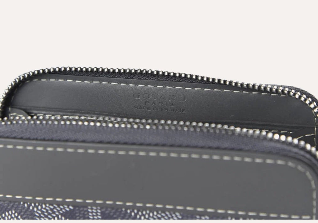 Goyard | Goyard wallet | Side View | yiodesigner.co.uk