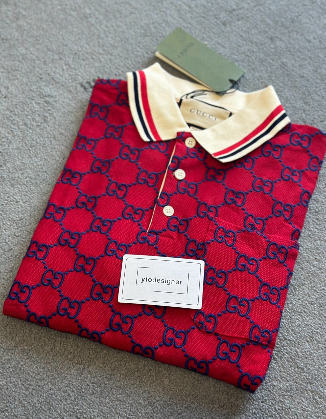 Gucci | Gucci polo red | Size XL | Detail Shot | yiodesigner.co.uk