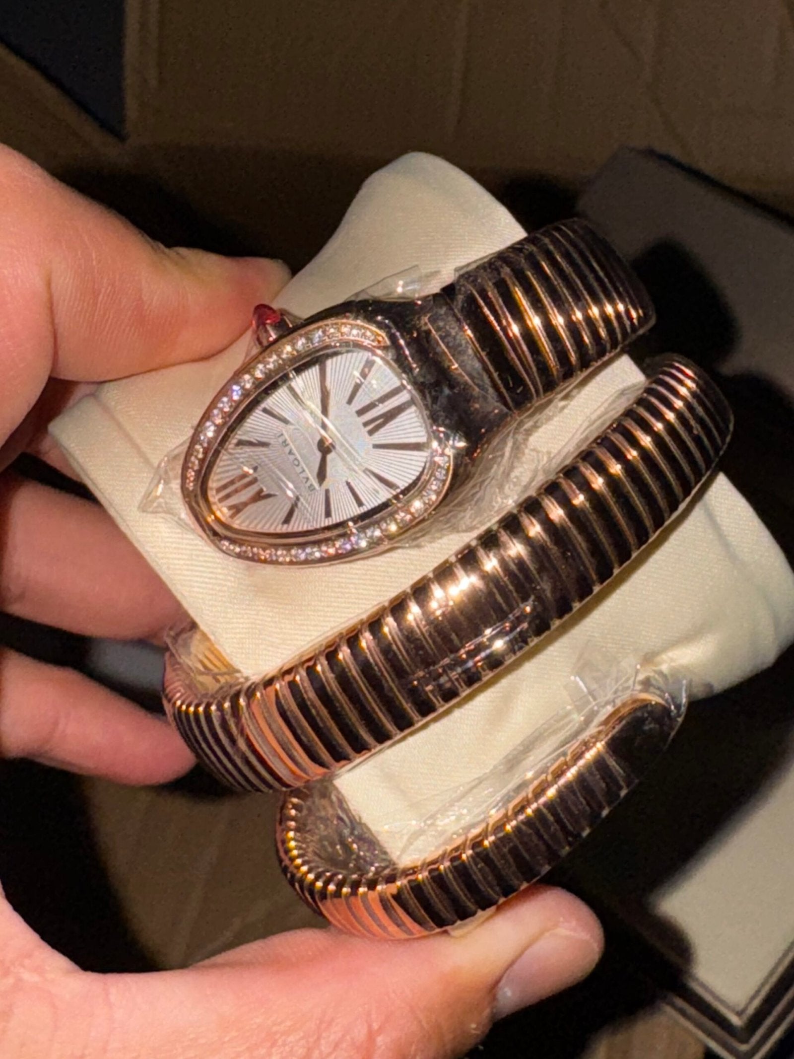 Bvlgari | Bvlgari watch | Front View | yiodesigner.co.uk