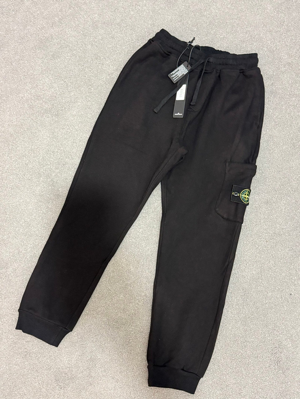 Stone Island | Stone island tracksuit jogger black | Label View | yiodesigner.co.uk