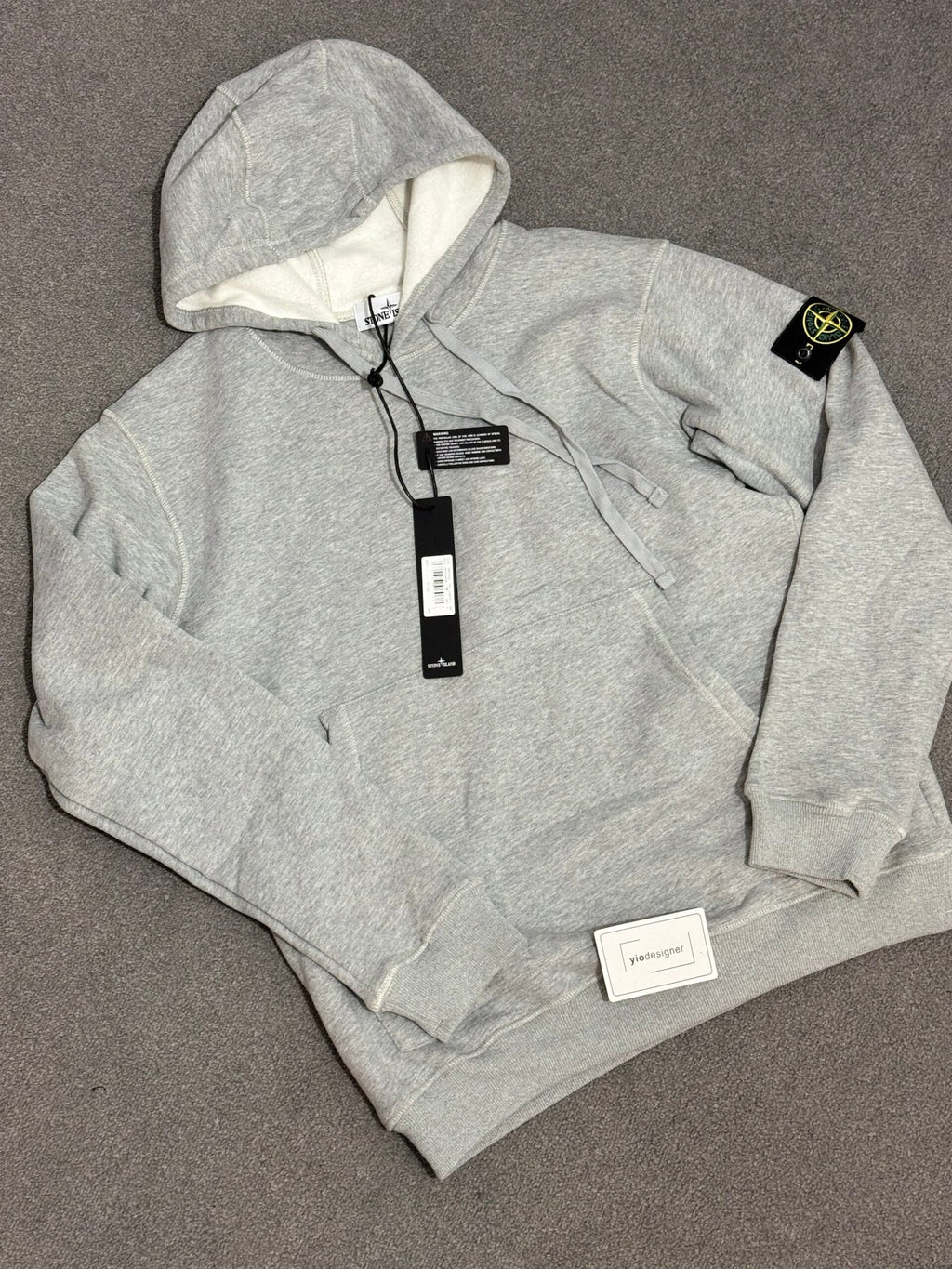 Stone Island | Stone island hoody grey | Size XXL | Detail Shot | yiodesigner.co.uk