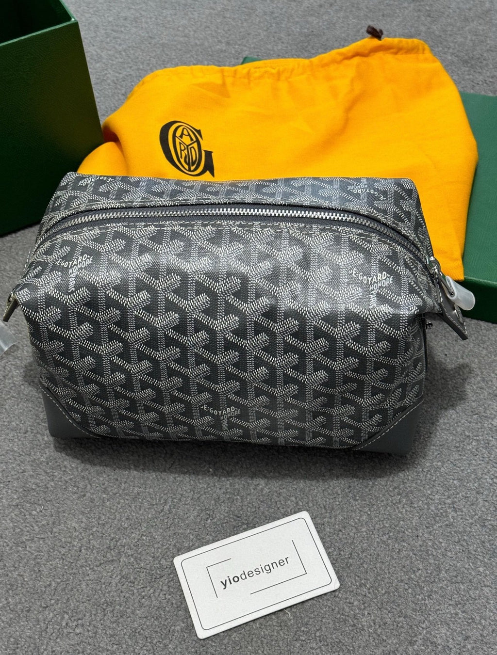 Goyard | Goyard bowling 25 bag | Side View | yiodesigner.co.uk
