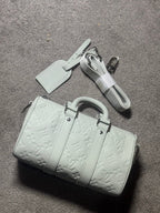 Louis Vuitton | Lv bag | Side View | yiodesigner.co.uk