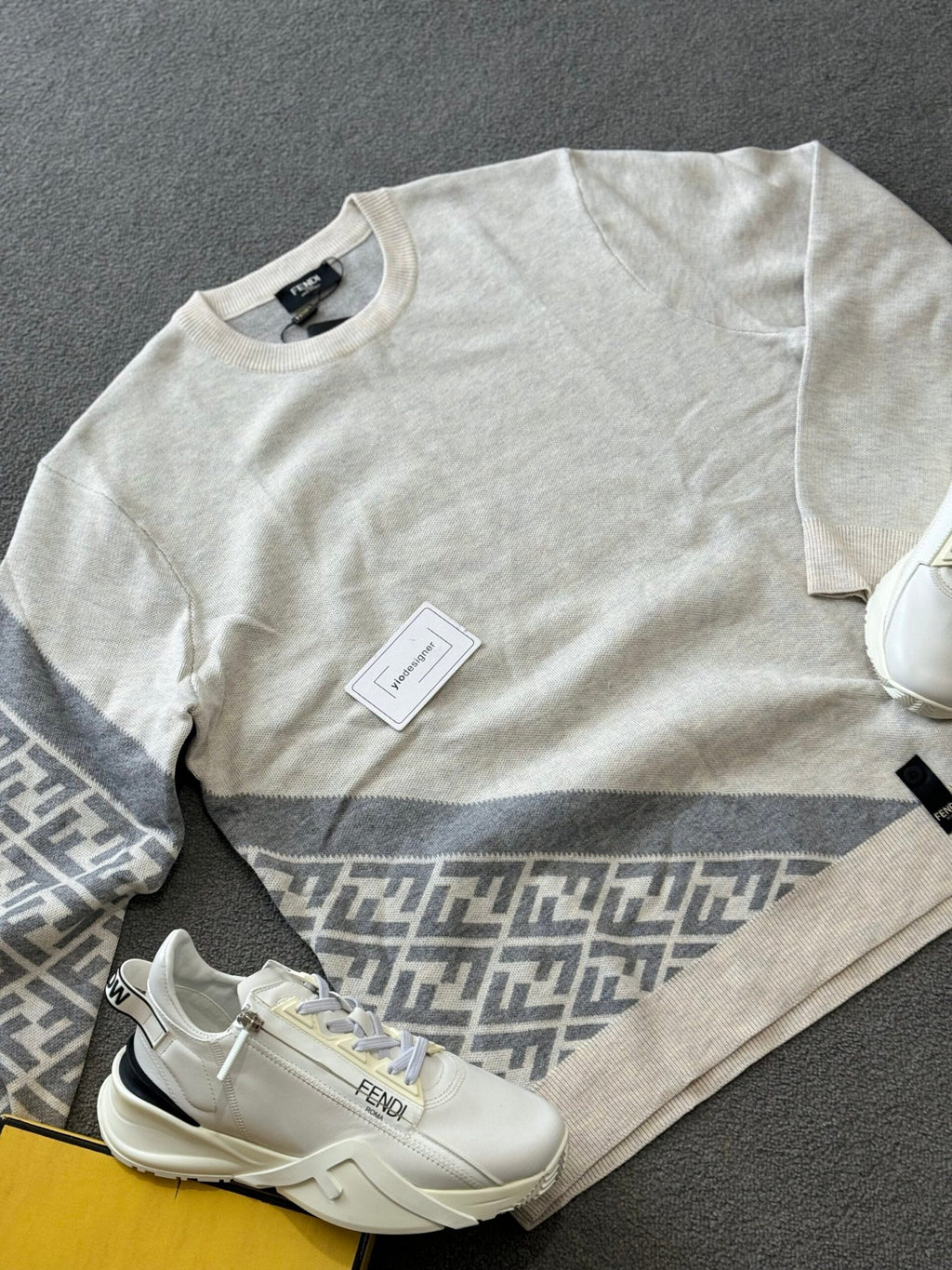 Fendi | Fendi sweater | Size XL | Close-Up | yiodesigner.co.uk