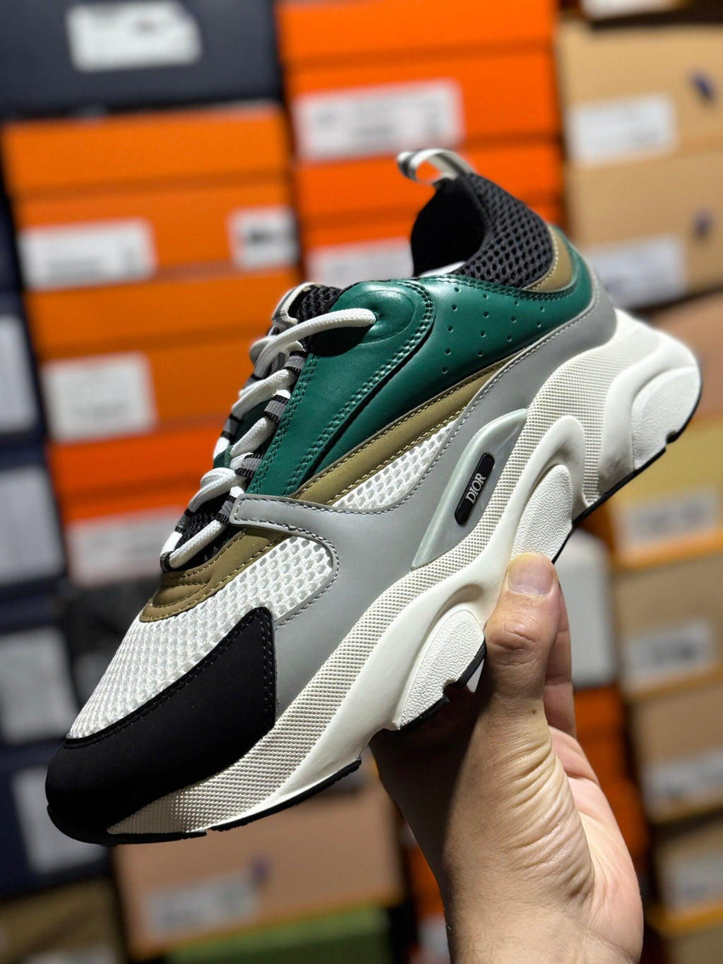 Dior | Dior B22 | Size 11 | Full Body | yiodesigner.co.uk