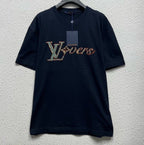 Louis Vuitton | Lv T-shirt | Navy | Size L | yiodesigner.co.uk