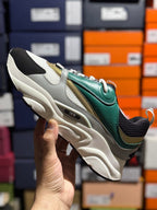 Dior | Dior B22 | View 9 | yiodesigner.co.uk