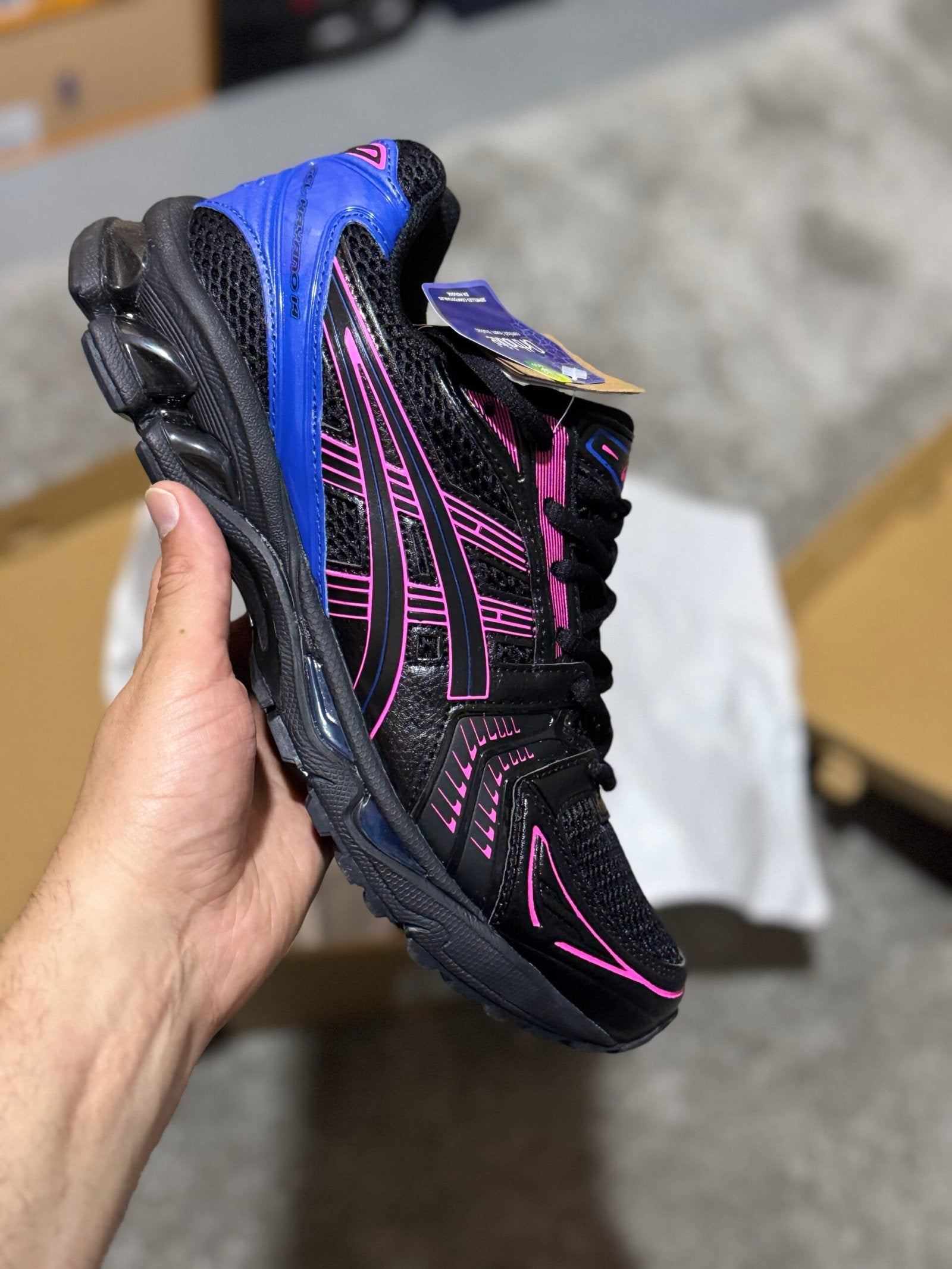 Asics | Asics sneaker | Size 10 | Back View | yiodesigner.co.uk