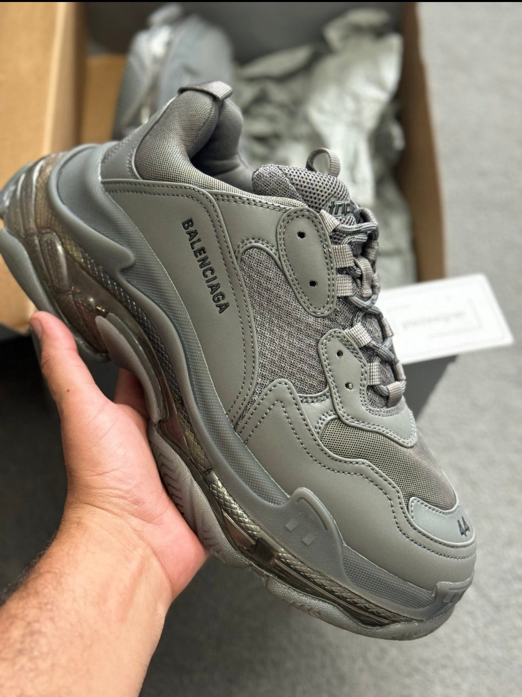 Balenciaga | Balenciaga 3s | Back View | yiodesigner.co.uk