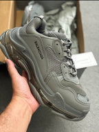 Balenciaga | Balenciaga 3s | Back View | yiodesigner.co.uk