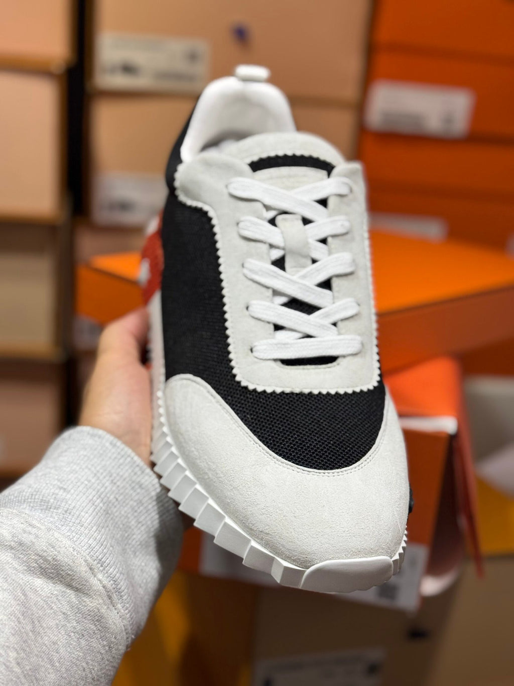 Hermes | Hermes sneaker | Detail Shot | yiodesigner.co.uk