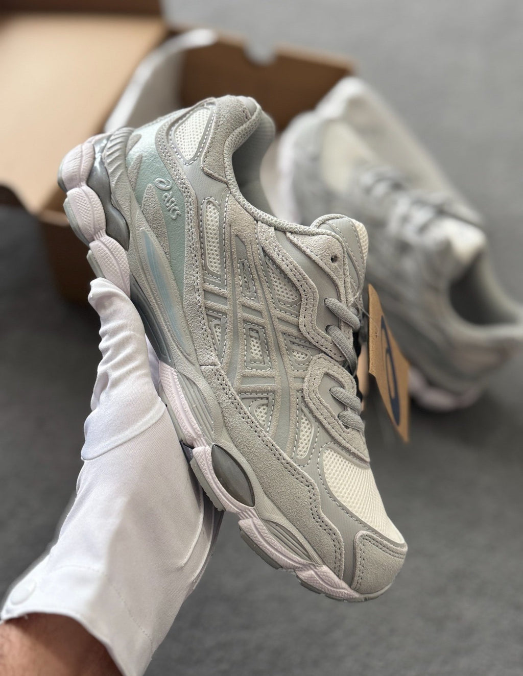Asics | Asics sneaker | Size 10 | Back View | yiodesigner.co.uk