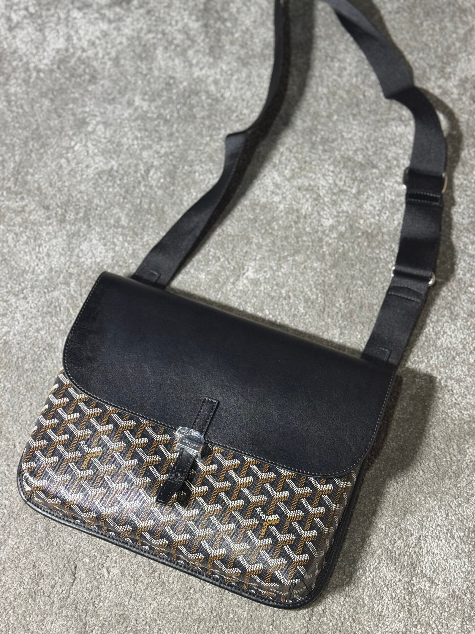 Goyard | Goyard bag | Back View | yiodesigner.co.uk
