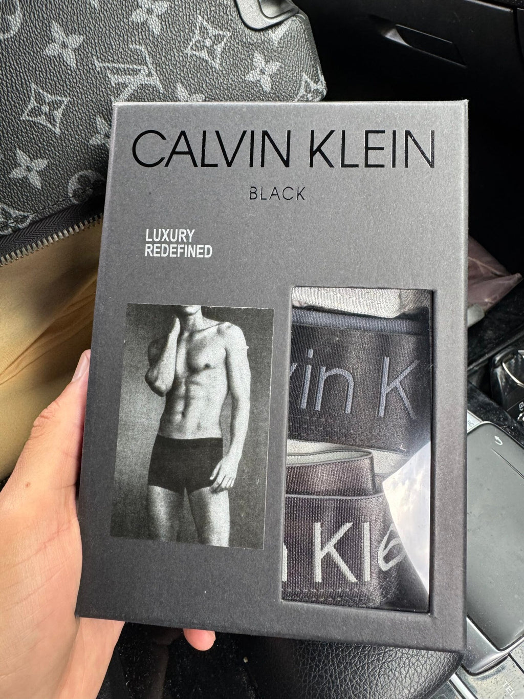 Calvin Klein | Calvin klein | Size S | yiodesigner.co.uk