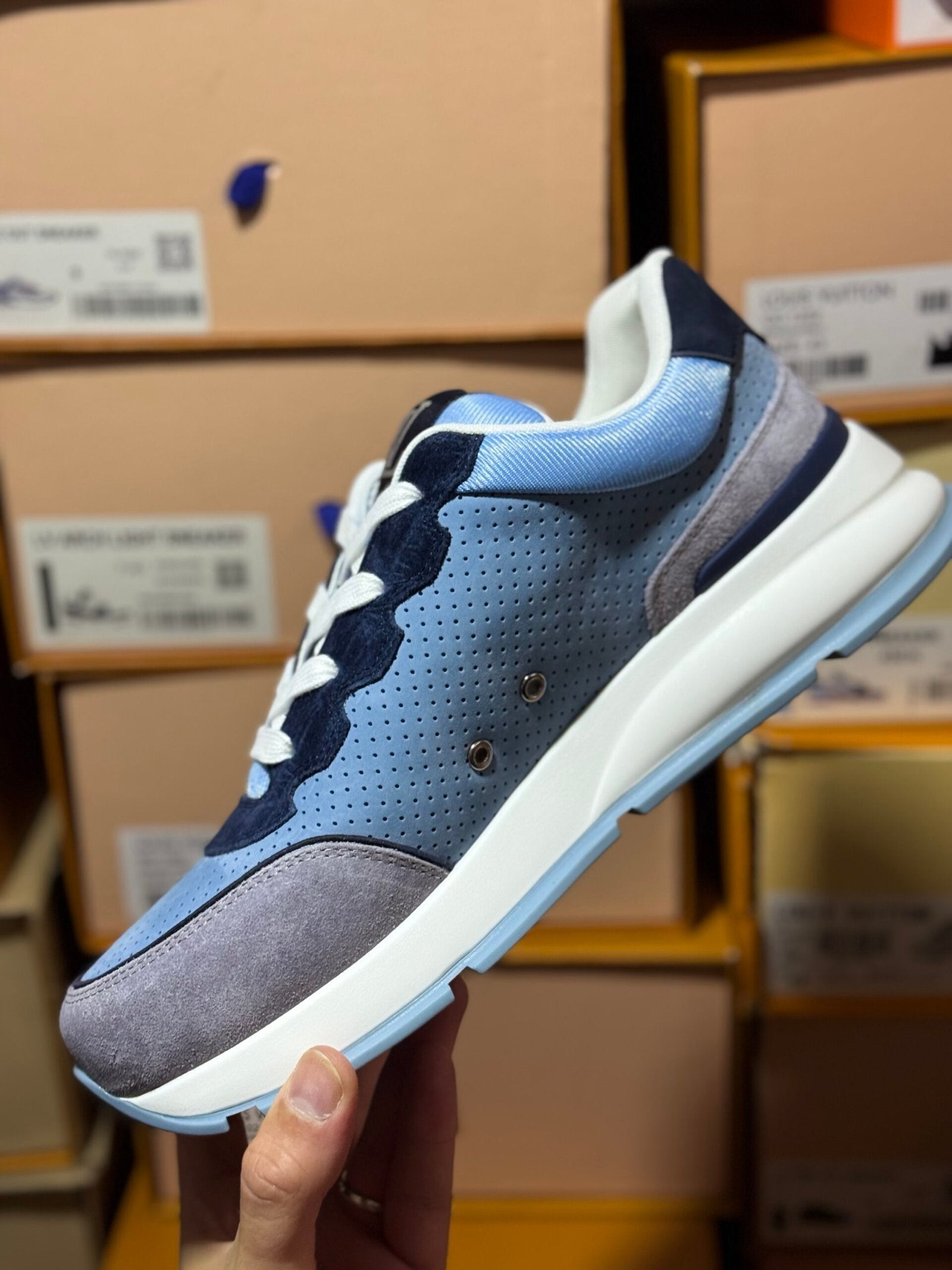 Louis Vuitton | Lv sneaker | Detail Shot | yiodesigner.co.uk
