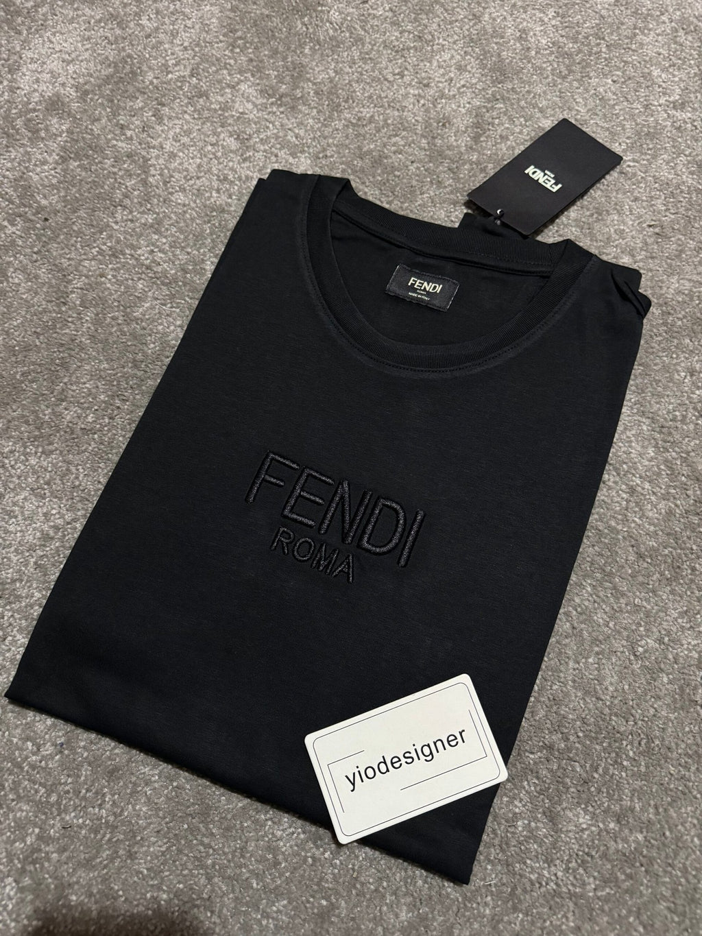 Fendi | Fendi T-shirt | Size L | yiodesigner.co.uk