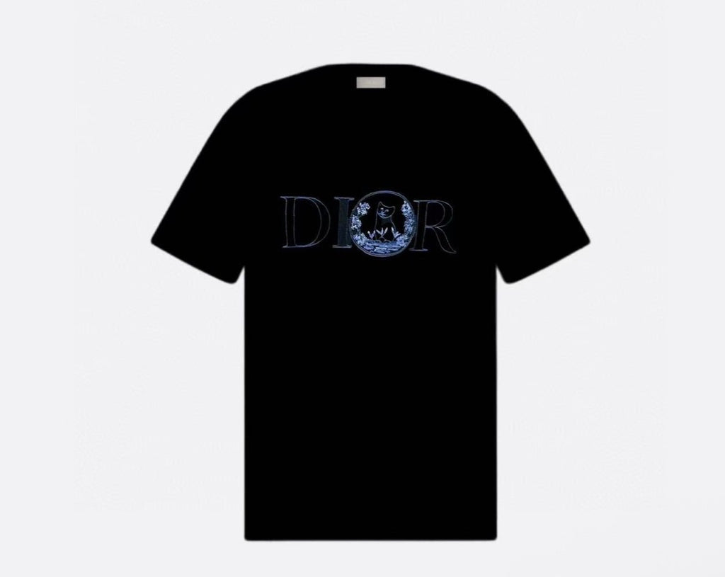 Dior | Dior t-shirt | Size M | yiodesigner.co.uk