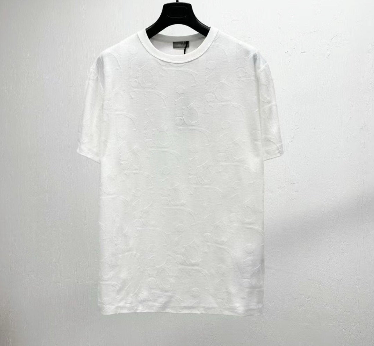 Dior | Dior t-shirt | Size XL | yiodesigner.co.uk