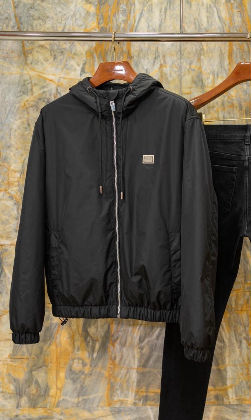 Dolce & Gabbana | D&amp;G windbreaker | Size L | yiodesigner.co.uk