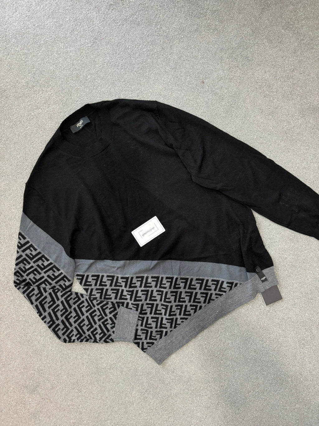 Gucci | Fendi sweater | Size L | Side View | yiodesigner.co.uk