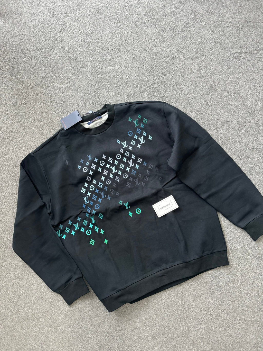 Louis Vuitton | LV Jumper | Size M | Back View | yiodesigner.co.uk