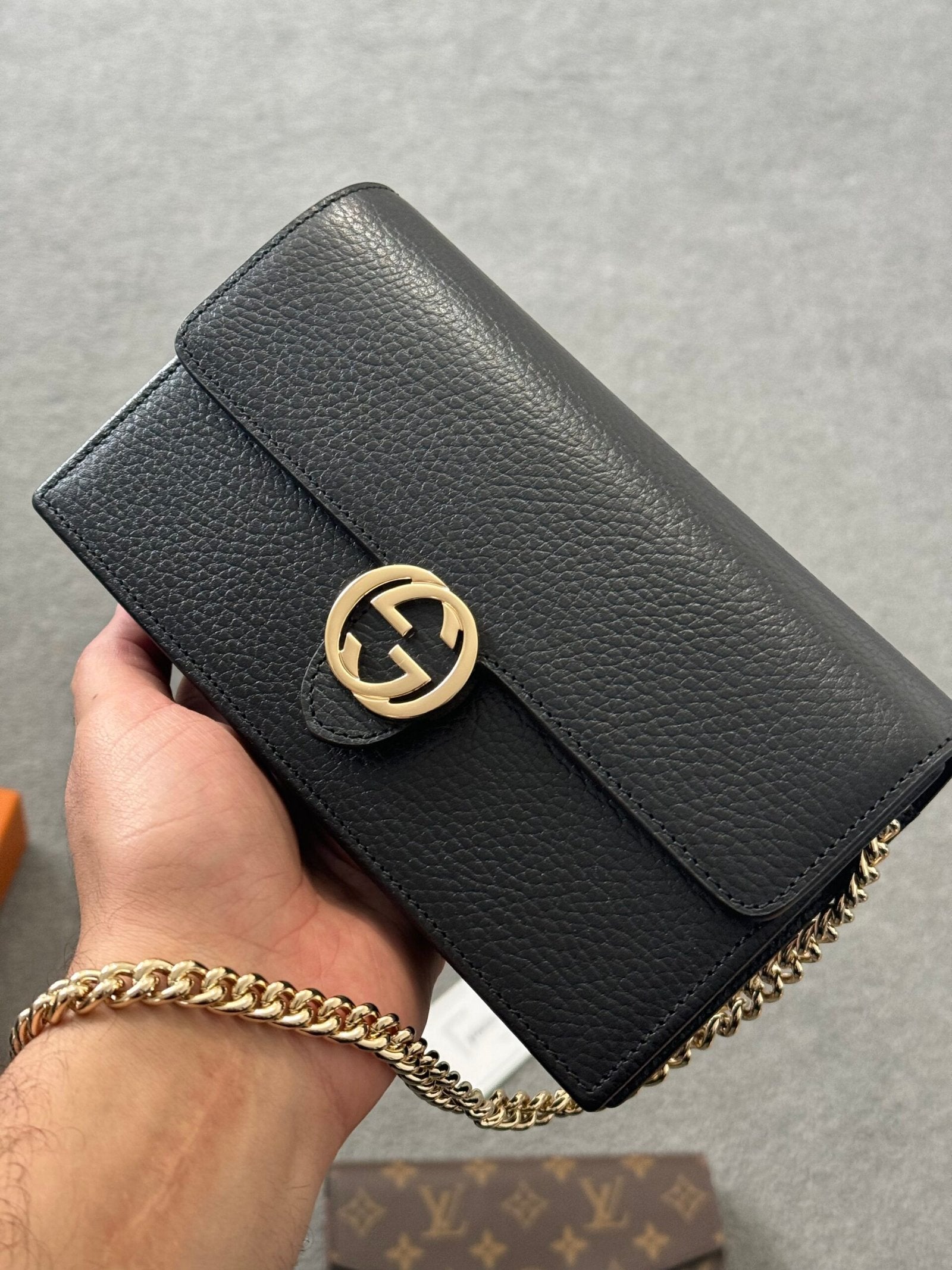 Gucci | Gucci mini bag | Size Mini | Front View | yiodesigner.co.uk
